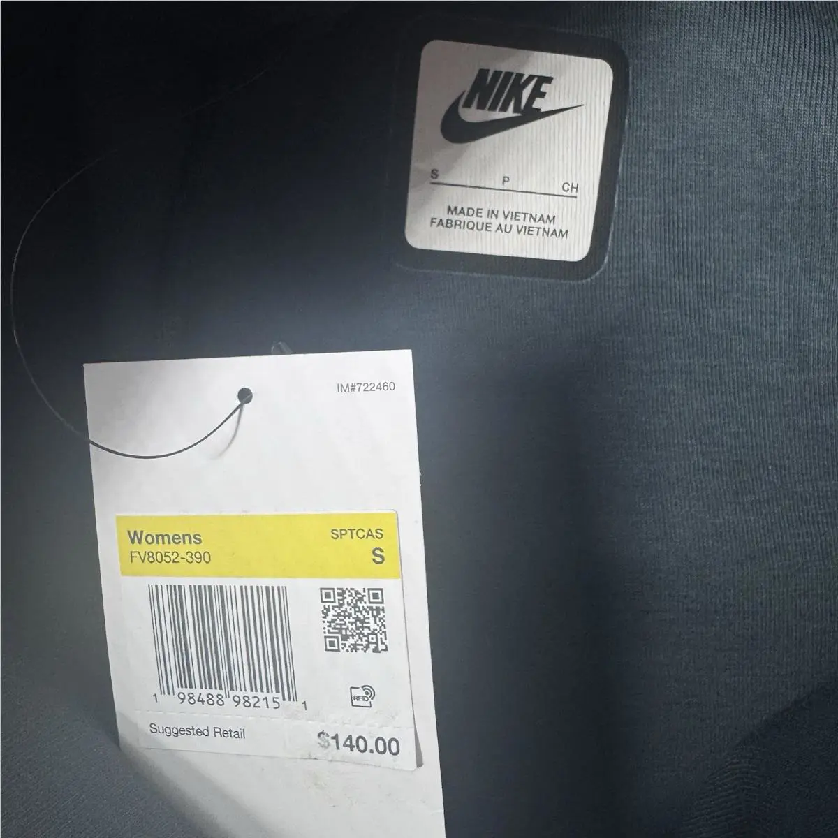 Nike clothing - FV8052 - FV8052 - Green (UPC: 0198488982151) 1