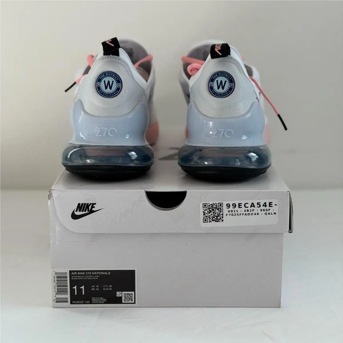 Nike shoes - White 3