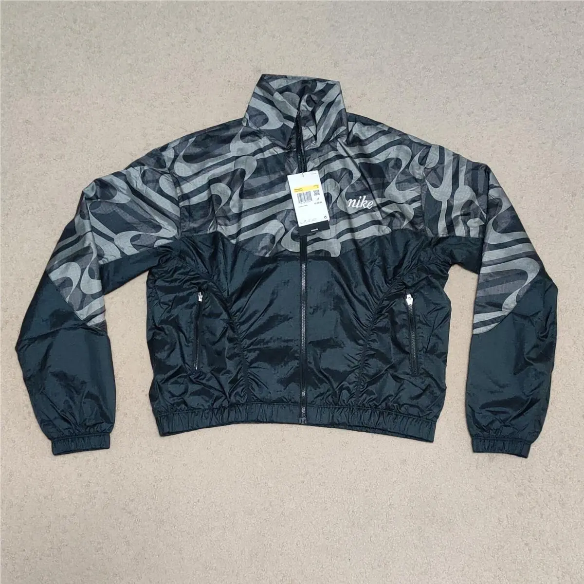 Nike Sportswear Women`s Icon Woven All Over Print Jacket Size Small DQ6246-010