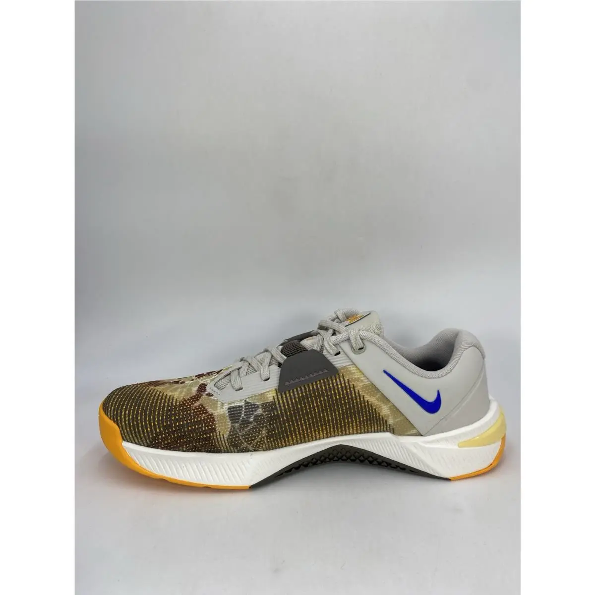 Nike shoes - Nike Metcon 9 - Metcon - HQ2615-001 - Light Bone/Racer Blue (UPC: 198482810672) 1
