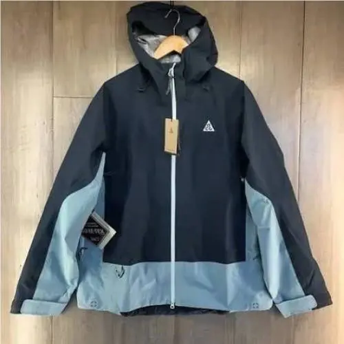 Nike clothing - Blue (UPC: 197597263021) 0