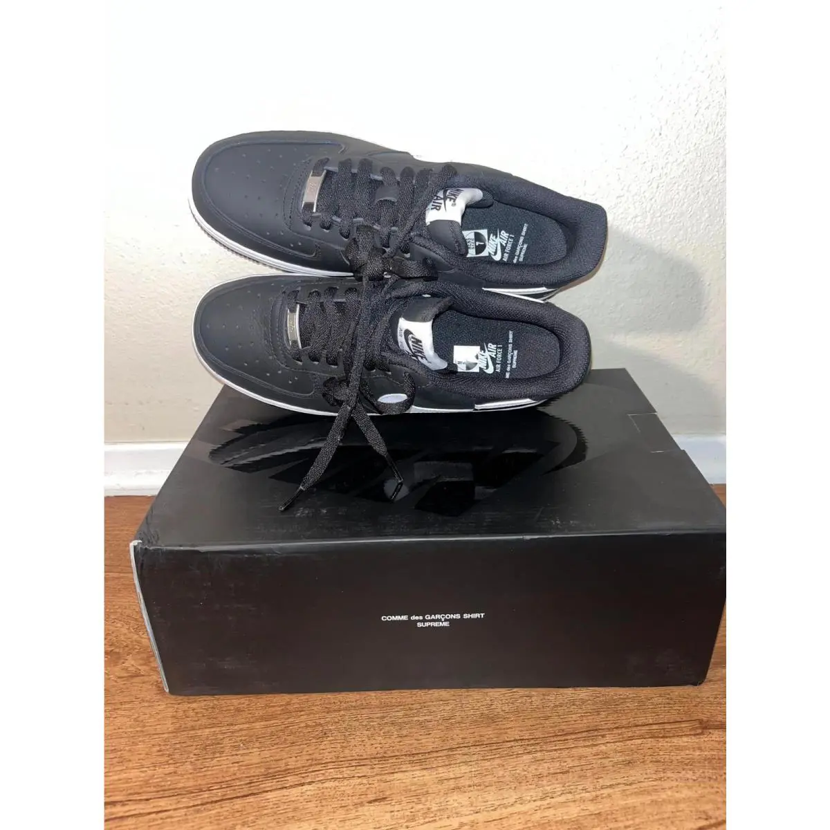 Nike shoes - Black 4
