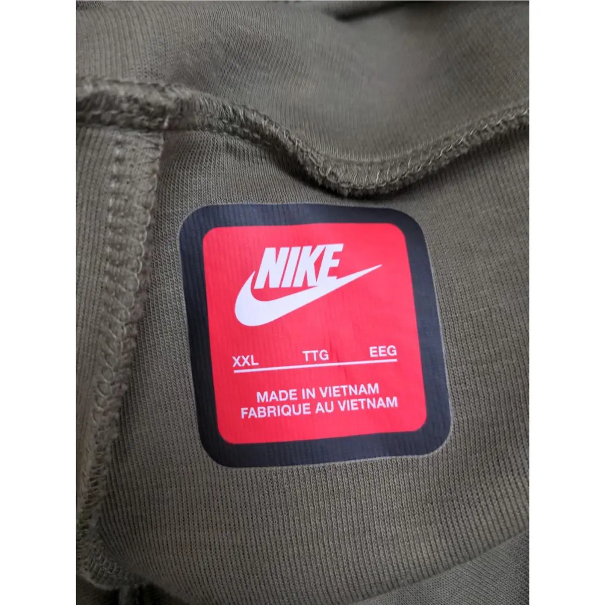 Nike clothing - Green 9