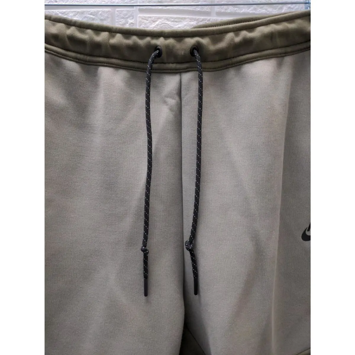 Nike clothing - Green 2