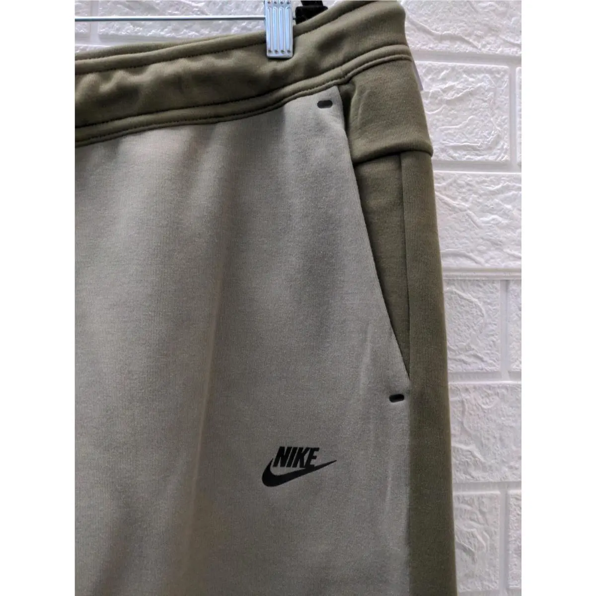 Nike clothing - Green 4