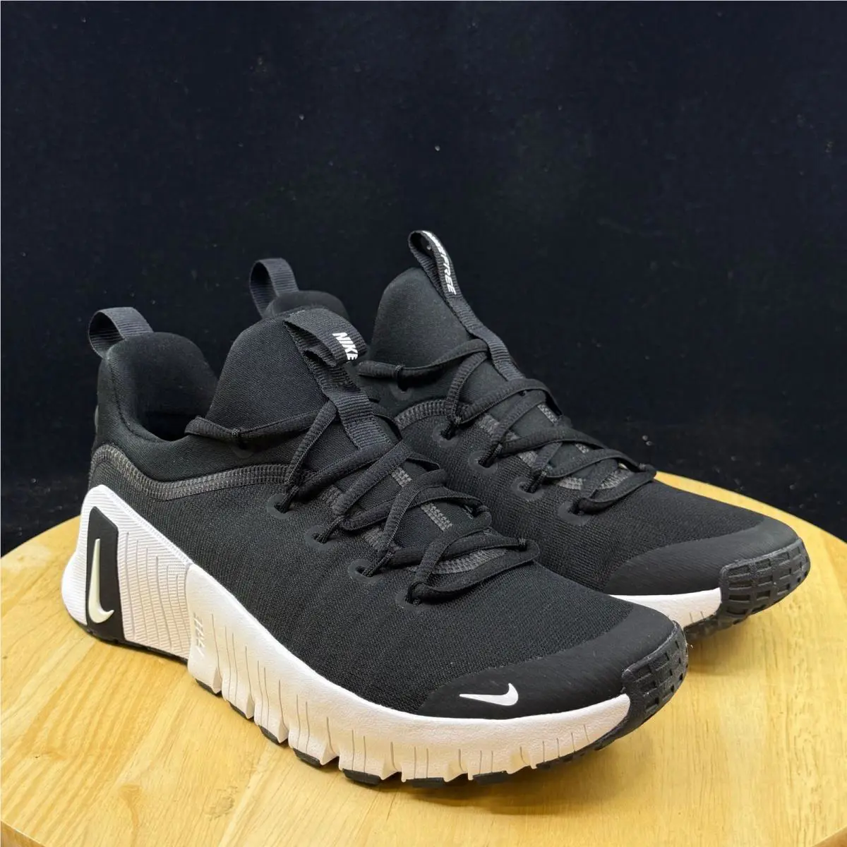 Nike shoes - Black 3