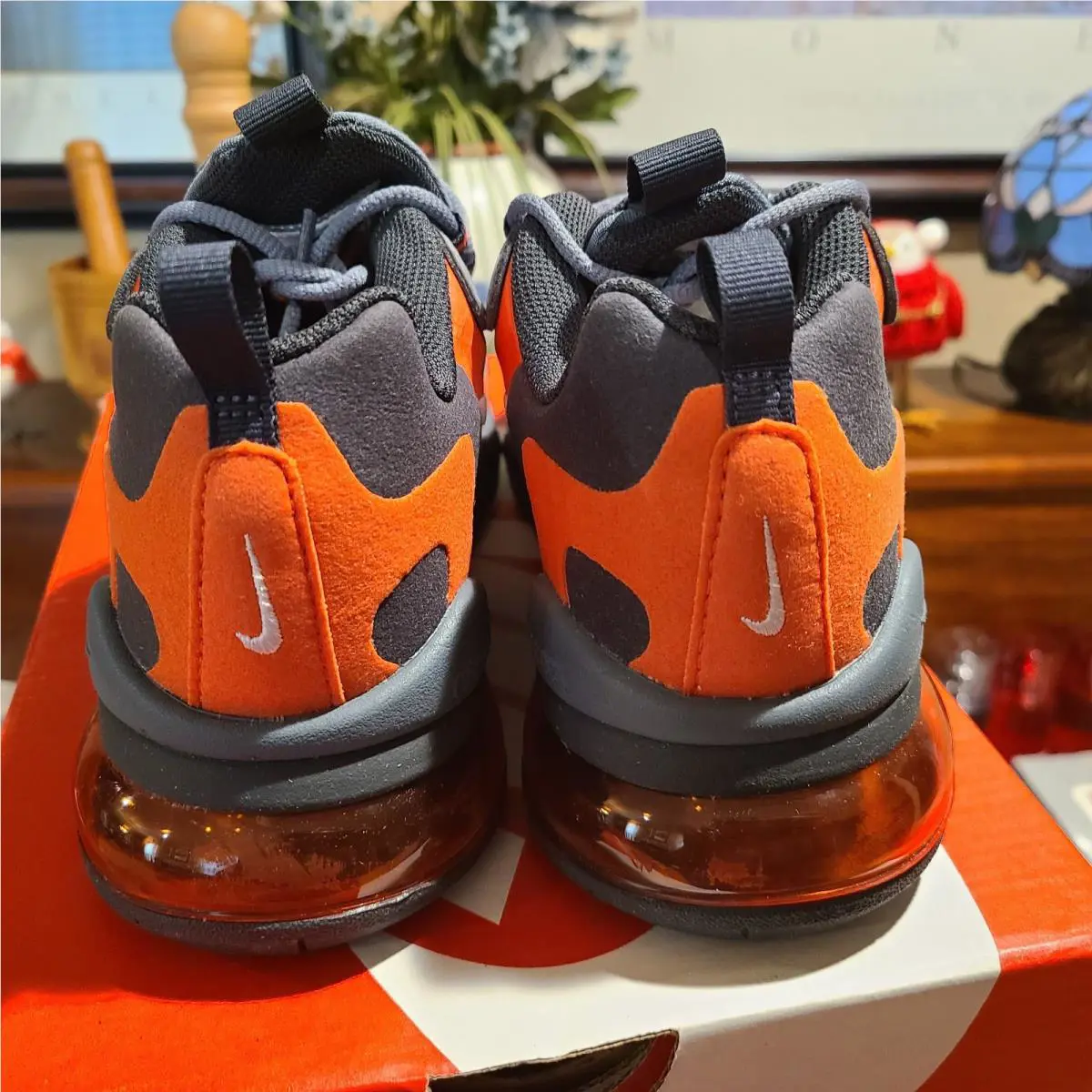 Nike shoes - Nike Air Max 270 React - Orange 2