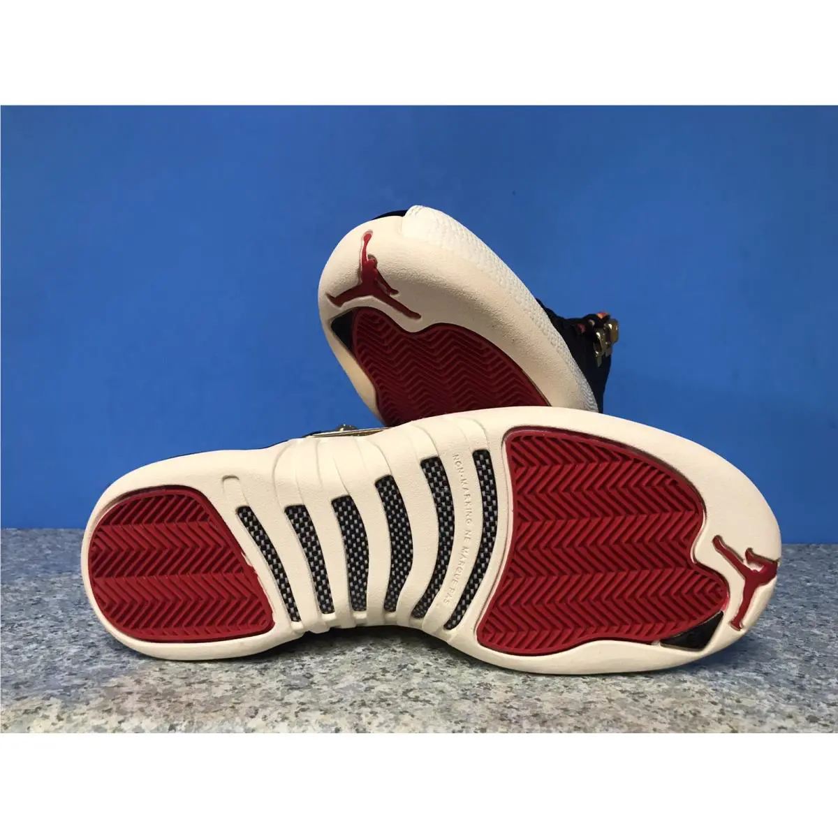 Nike shoes - Jordan 12 - bq6497-006 - Multicolor 4