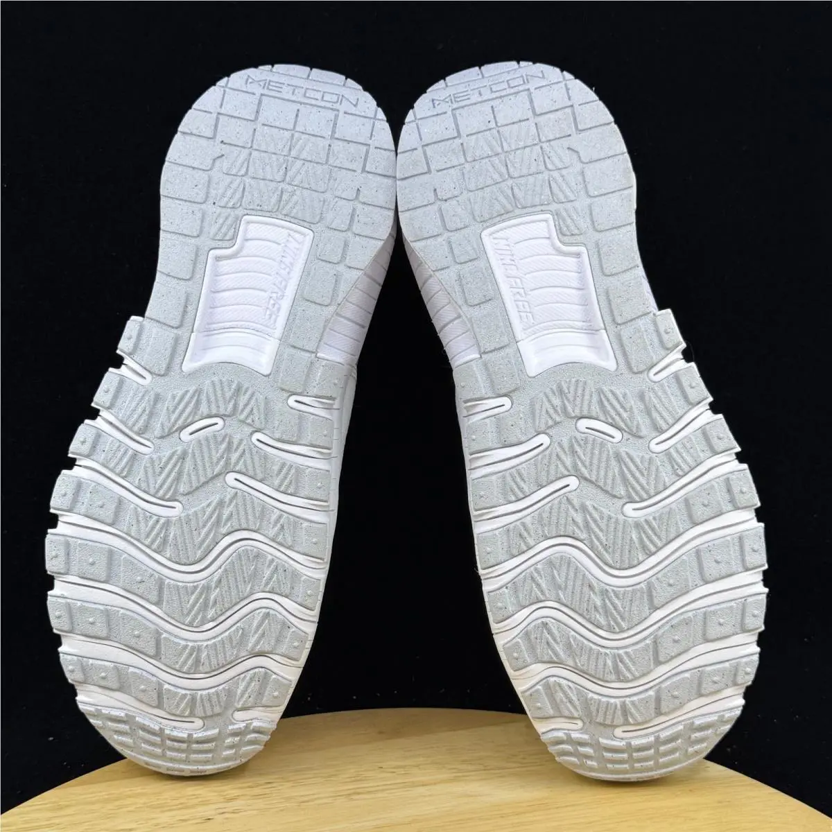 Nike shoes - White 6