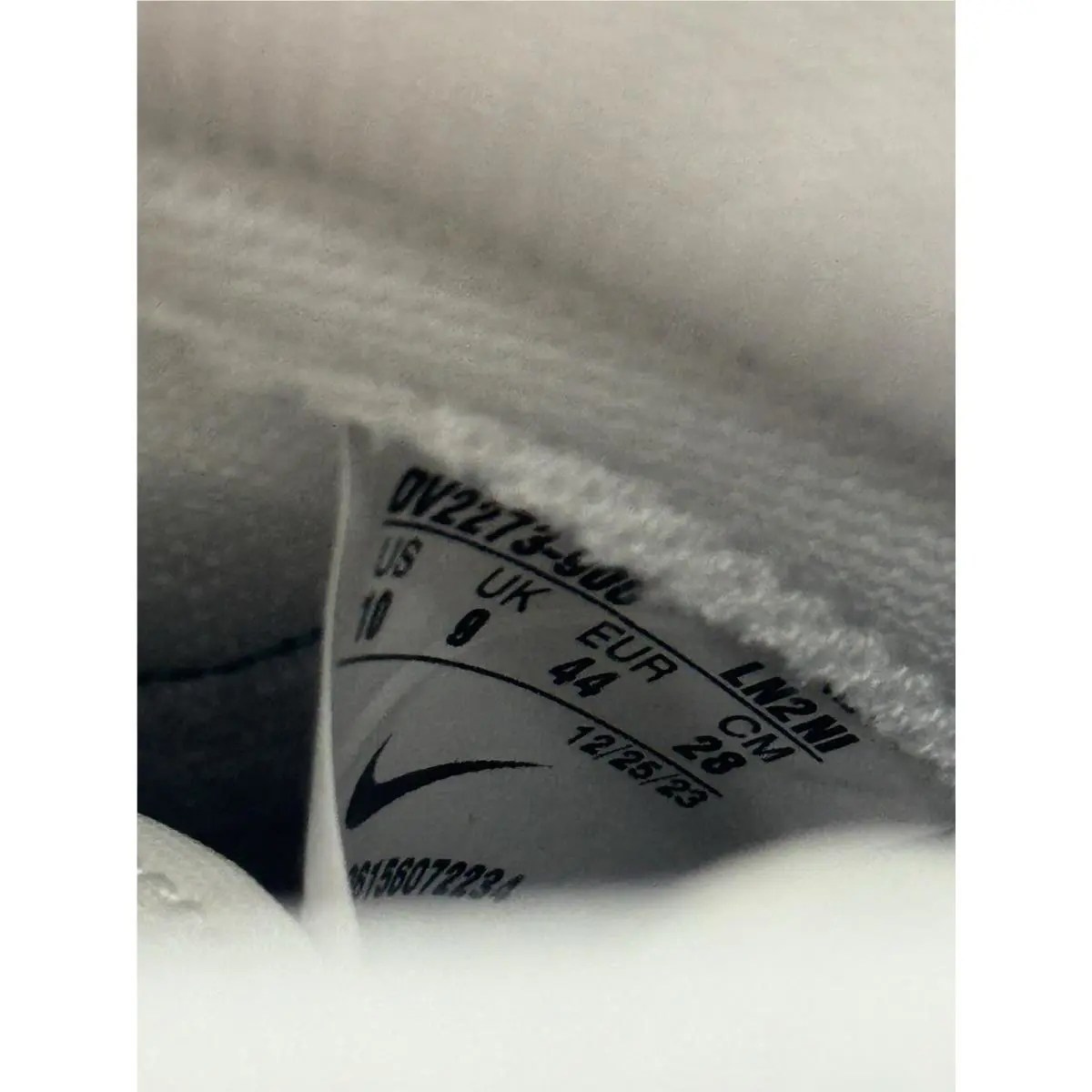 Nike shoes - UNC - UNC - Gray (UPC: 196156072289) 5