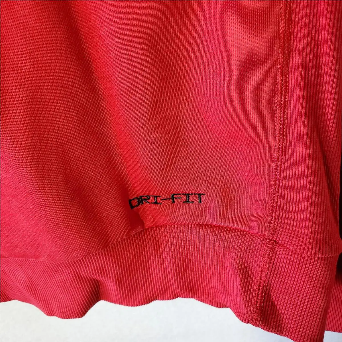 Nike clothing - Red 10