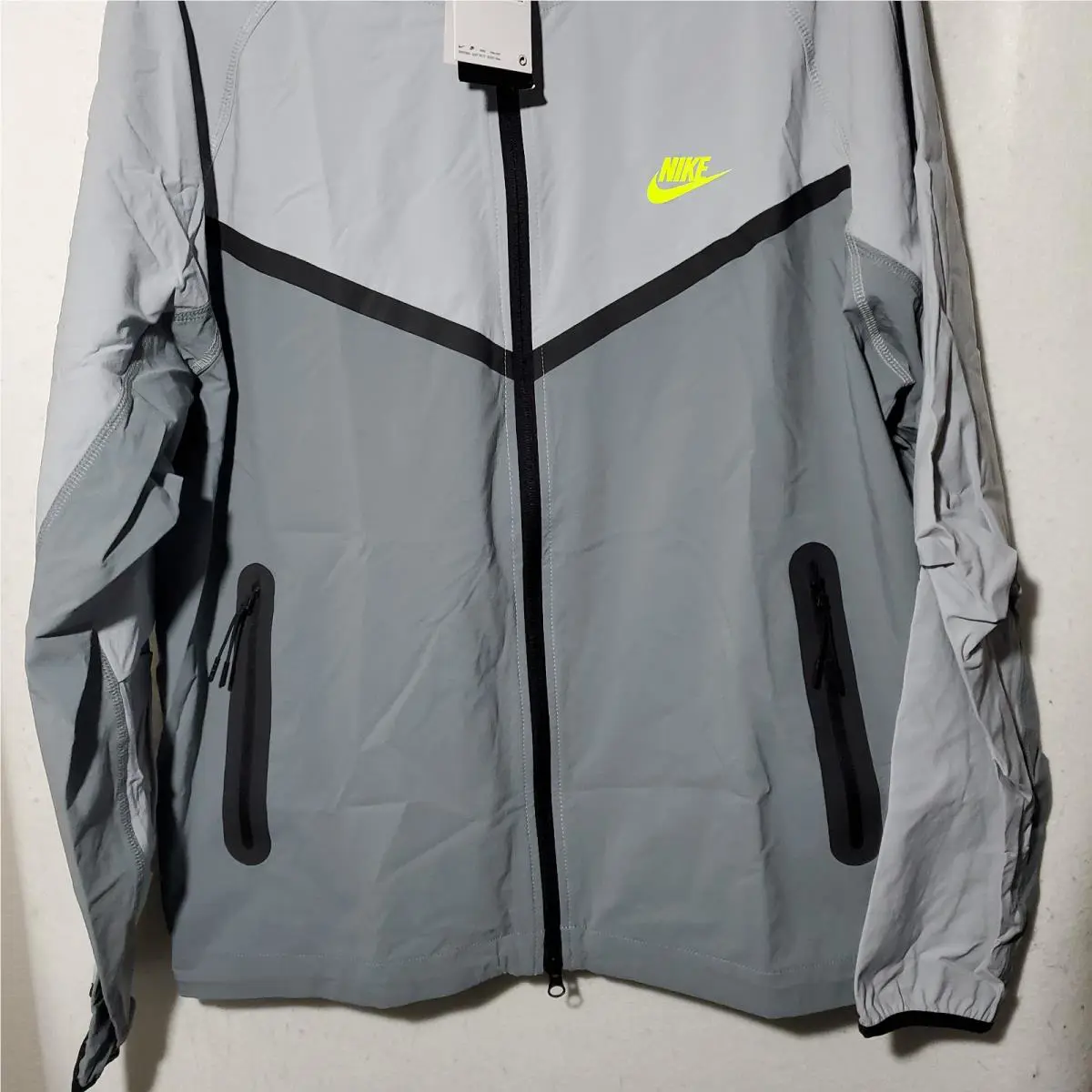 Nike clothing - NA - Gray 1