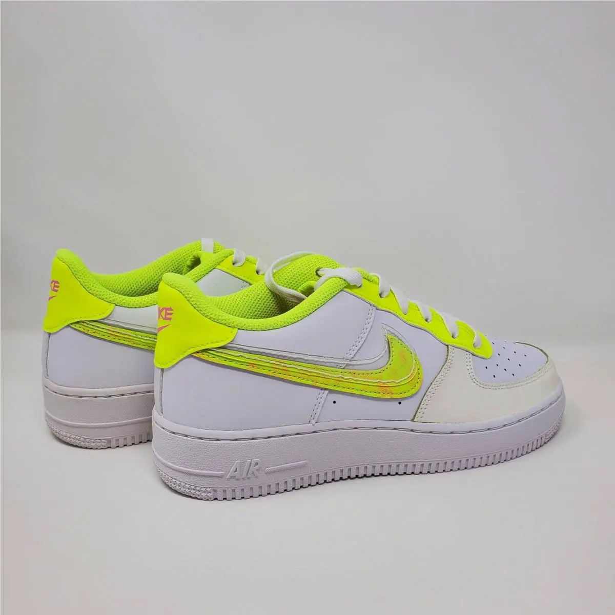 Nike shoes - Nike Air Force 1 Low LV8 GS - White 5