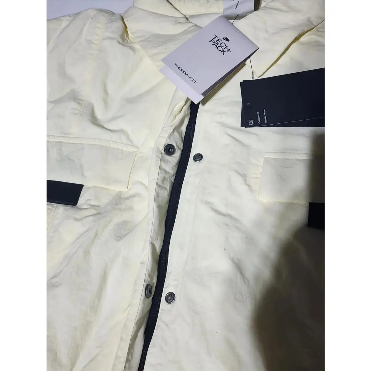 Nike clothing - White 1