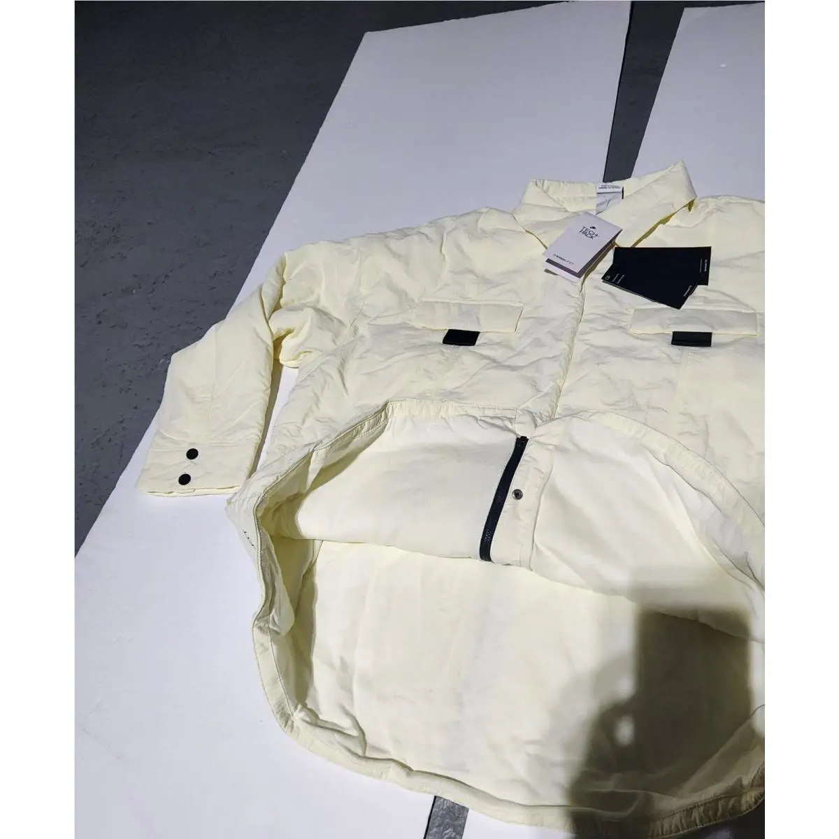 Nike clothing - White 6