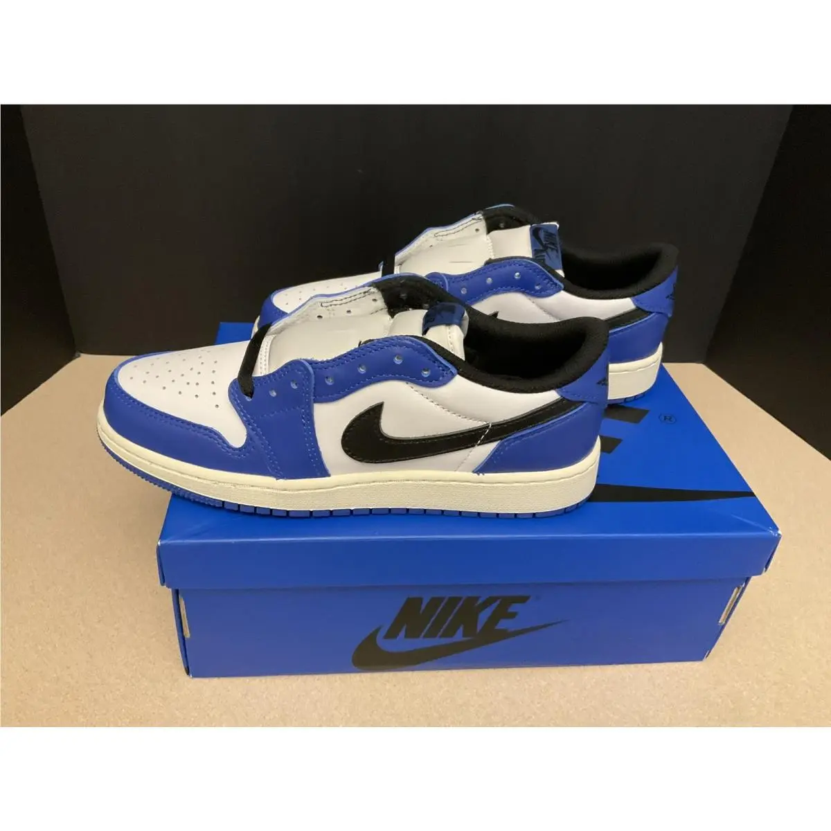 Nike shoes - Air Jordan 1 - Air - White/Black/Game Royal 4