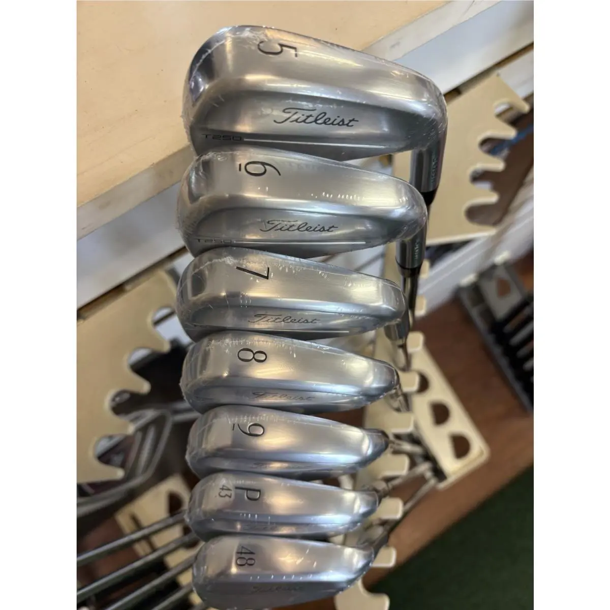 Titleist  - Titleist T250 - Black 0