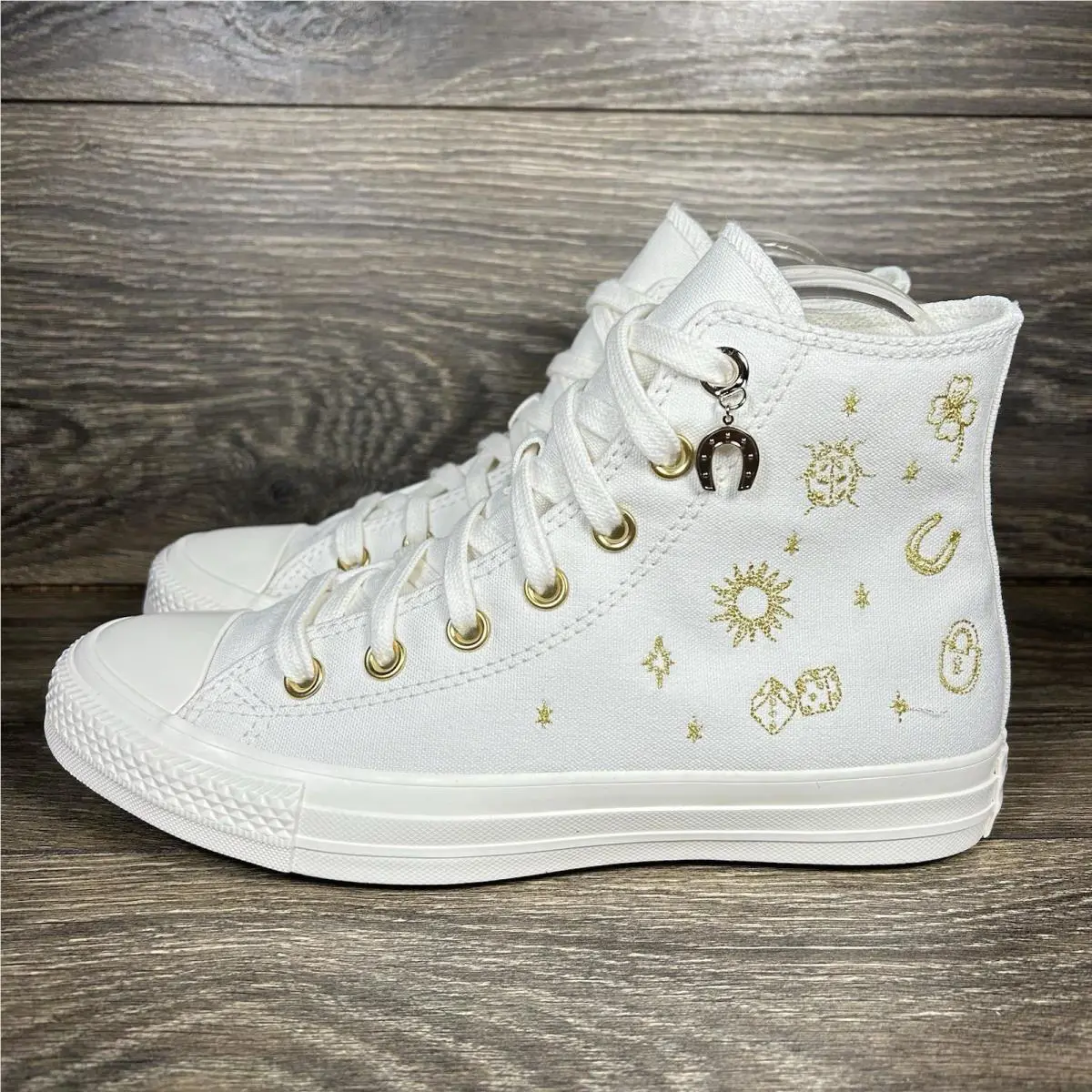 Converse shoes - Converse Chuck Taylor - Chuck Taylor - White 2