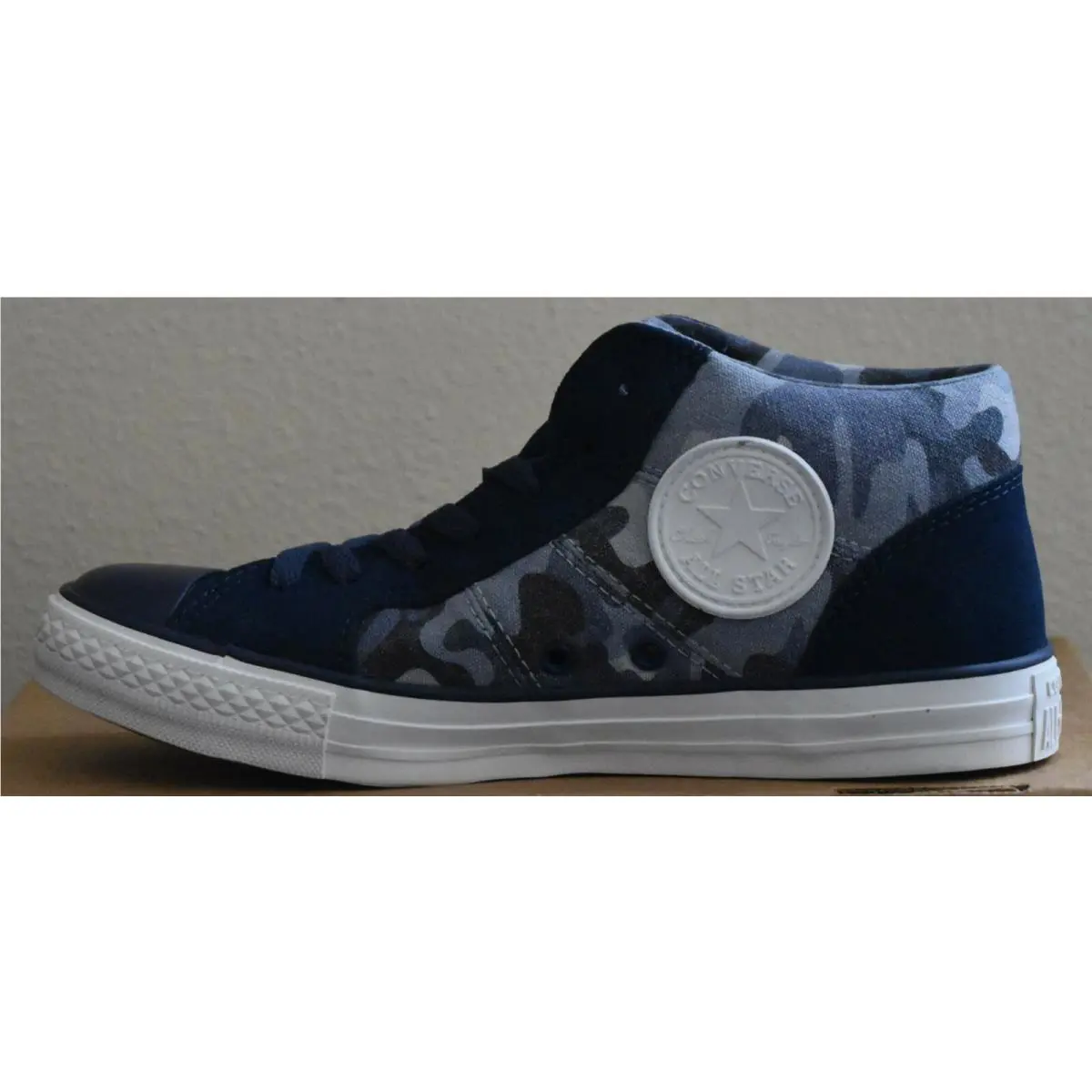 Converse shoes - Blue 2