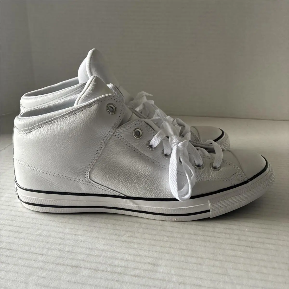 Converse shoes - Converse Chuck Taylor All Star High Street Hi - 155277c - White 1
