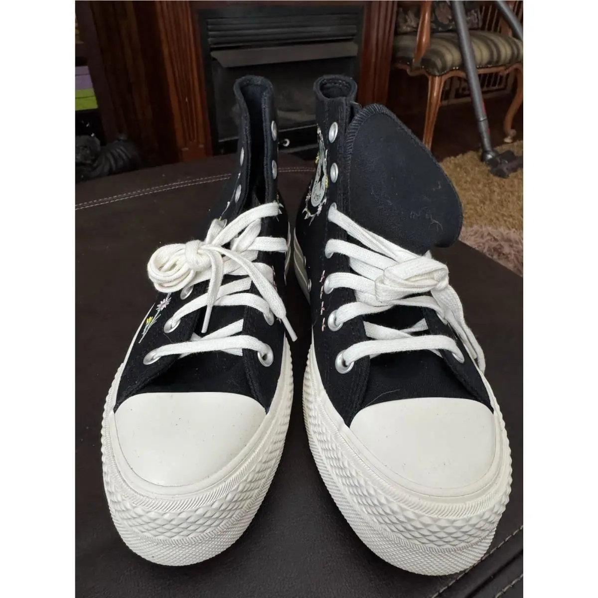 Converse shoes - Black 2