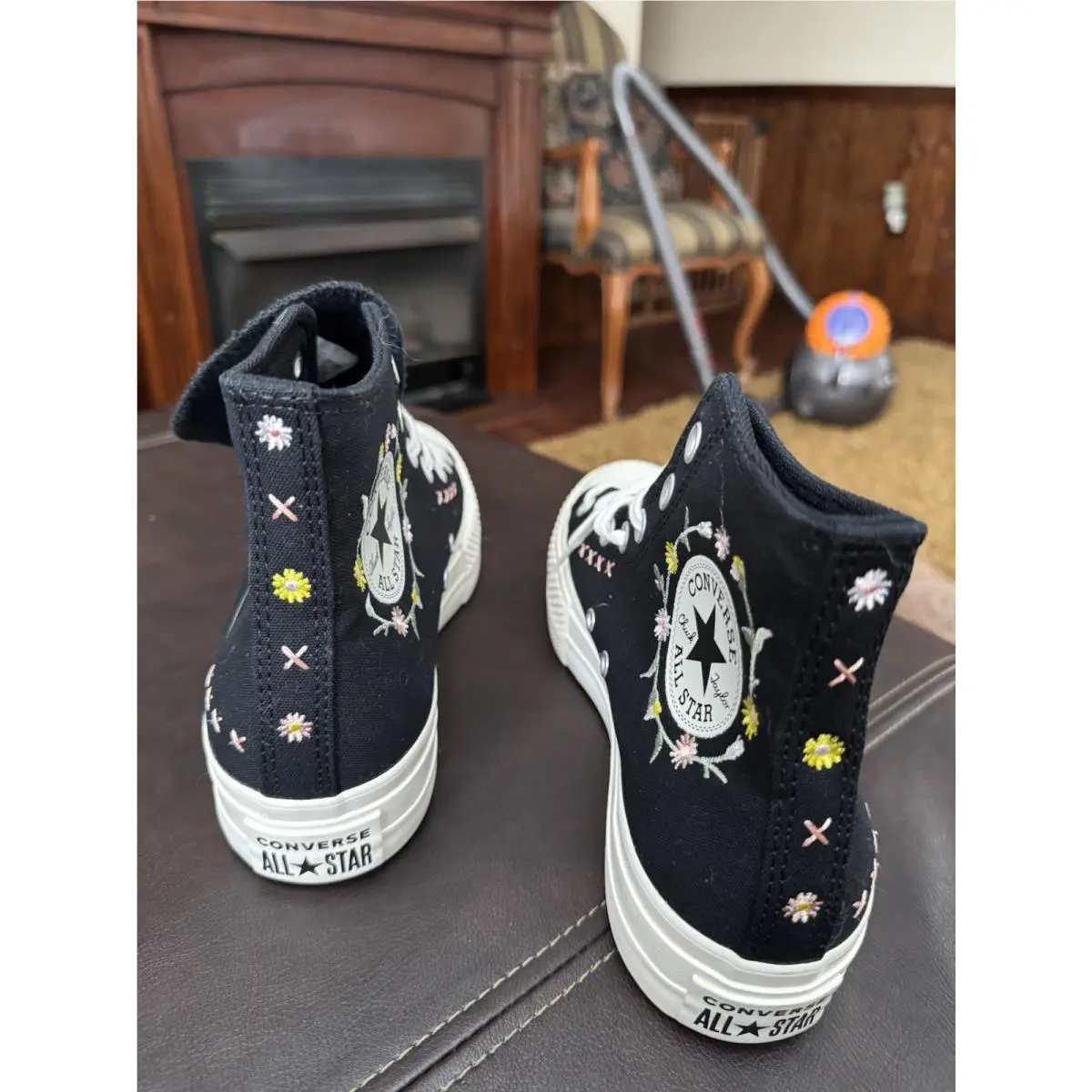 Converse shoes - Black 4
