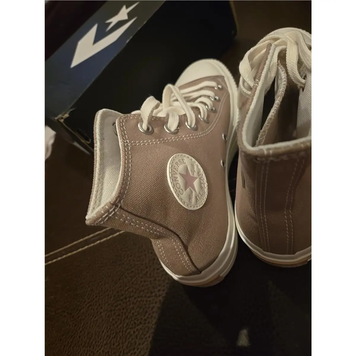 Converse shoes - Converse Chuck Taylor All-Star Lift Platform - Beautiful brand new shoes - Cargo White 5