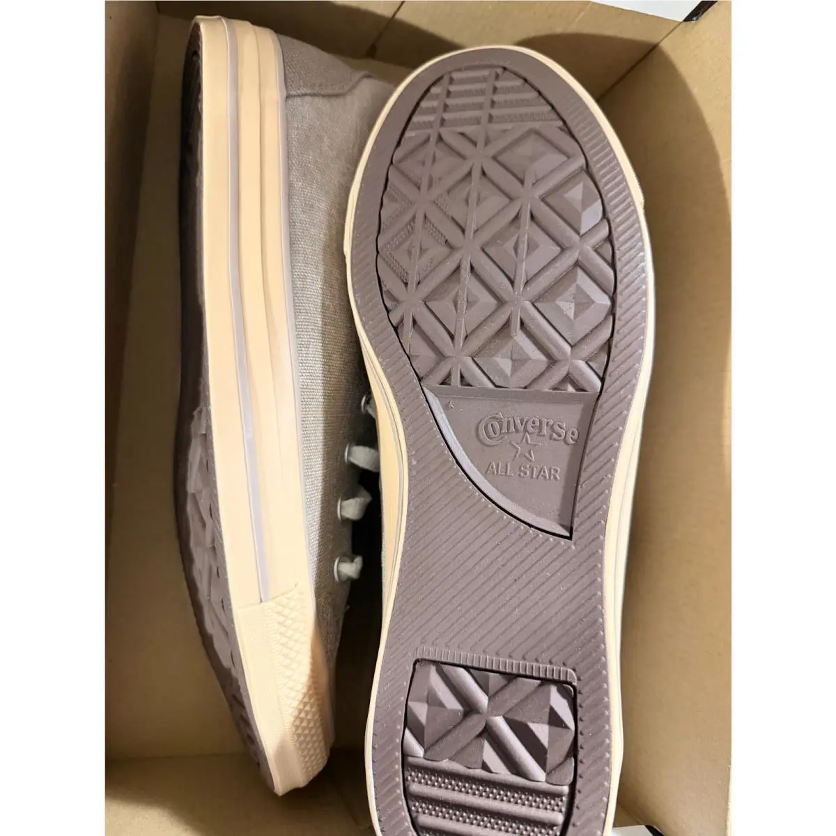 Converse shoes - Beige 2