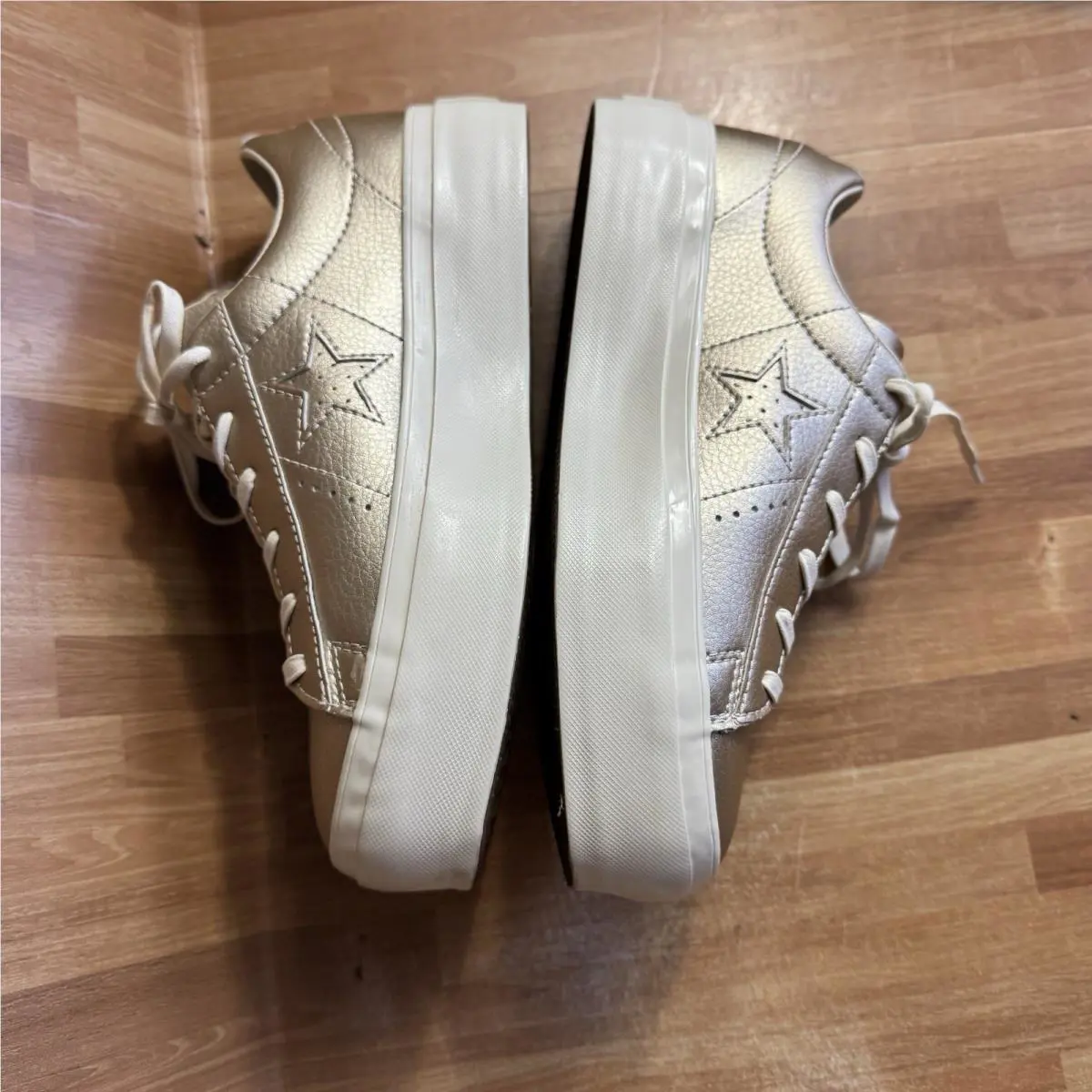 Converse shoes - Converse One Star - One Star - 559924C - Gold 7