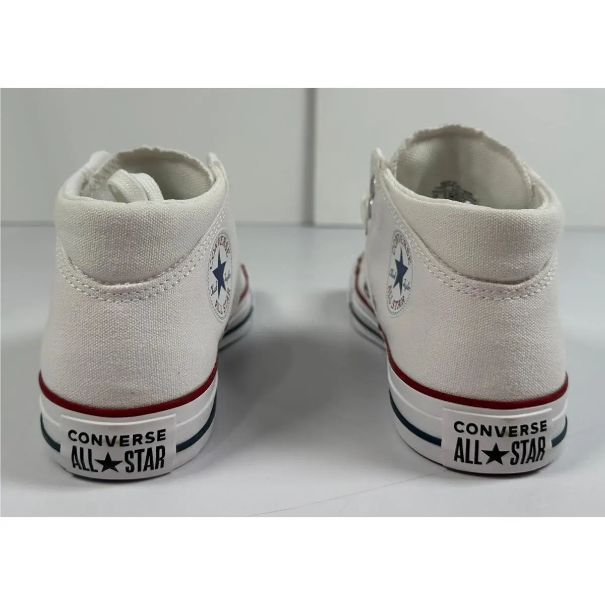 Converse shoes - White 3
