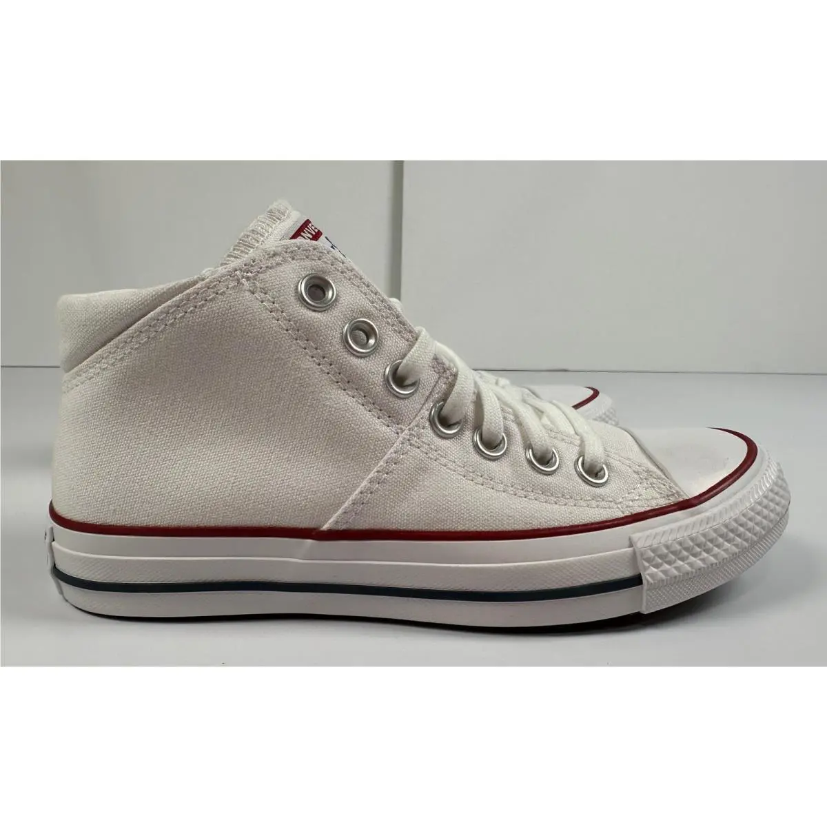 Converse shoes - White 4