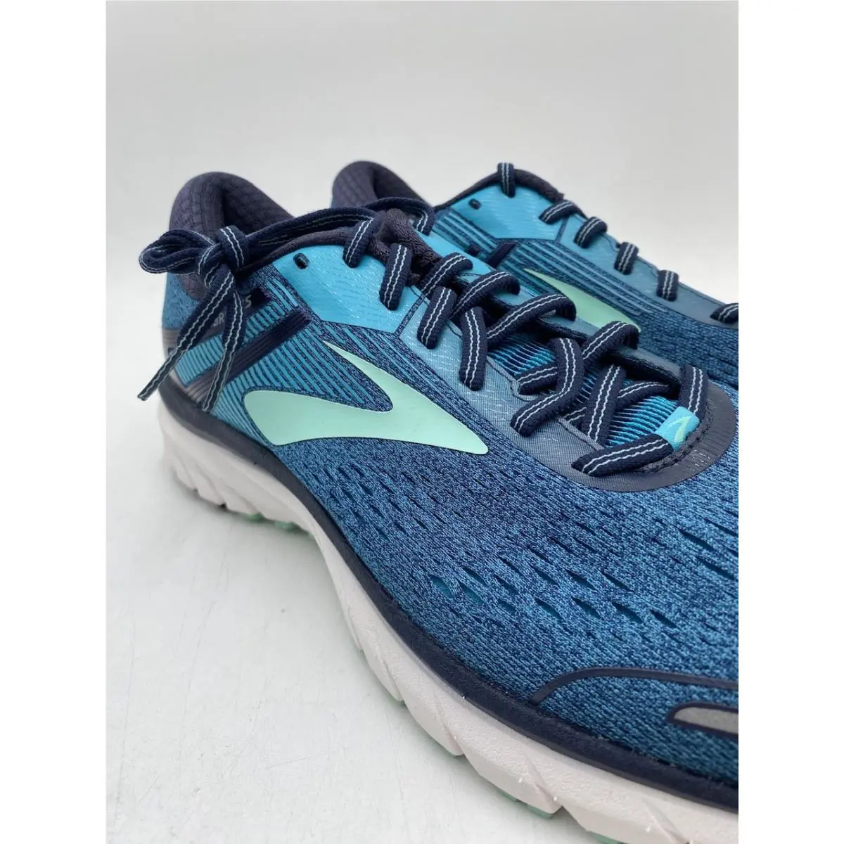 Brooks shoes - Brooks Adrenaline GTS 18 - Adrenaline GTS - Blue 1