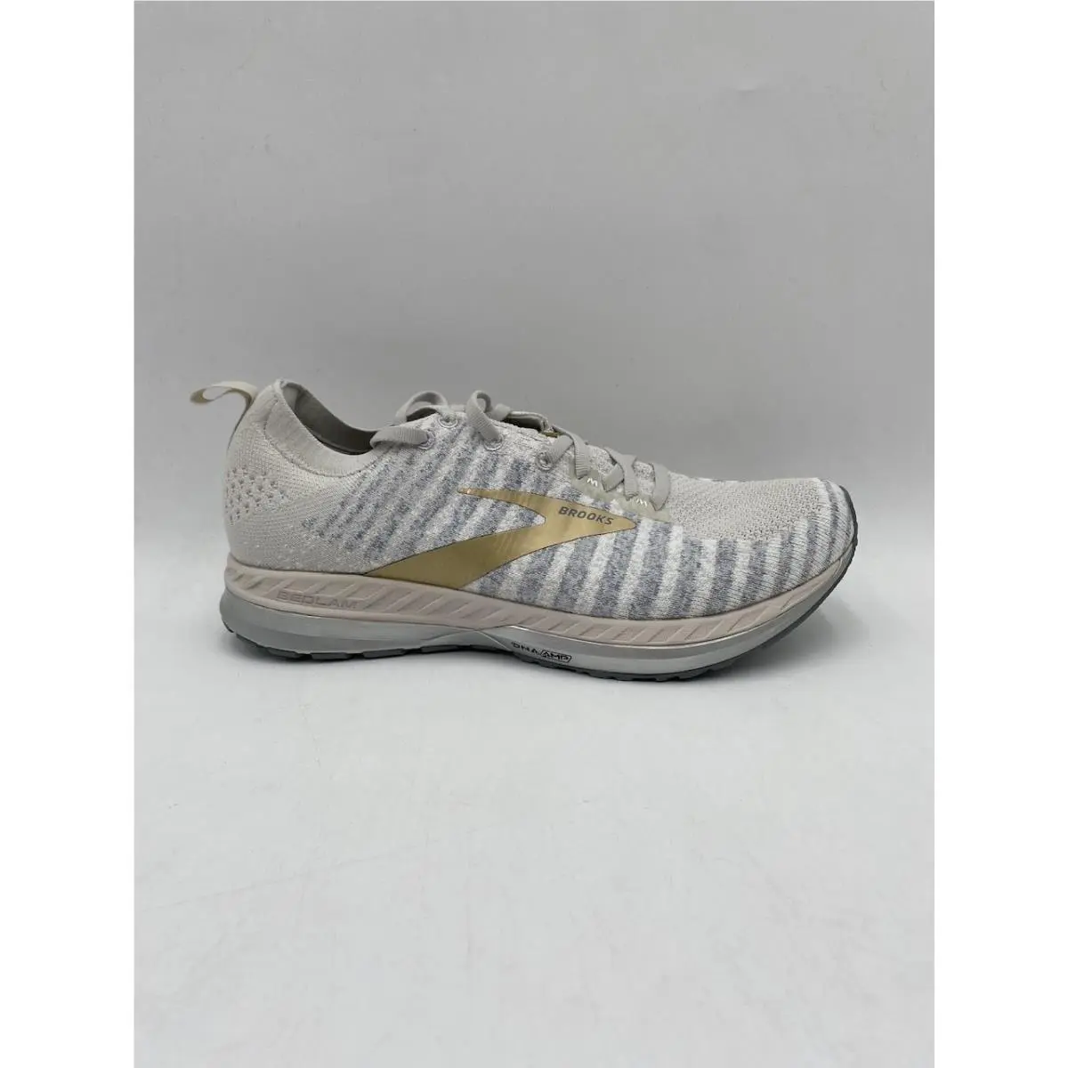 Brooks shoes - Brooks Bedlam 2 - Bedlam - White 12