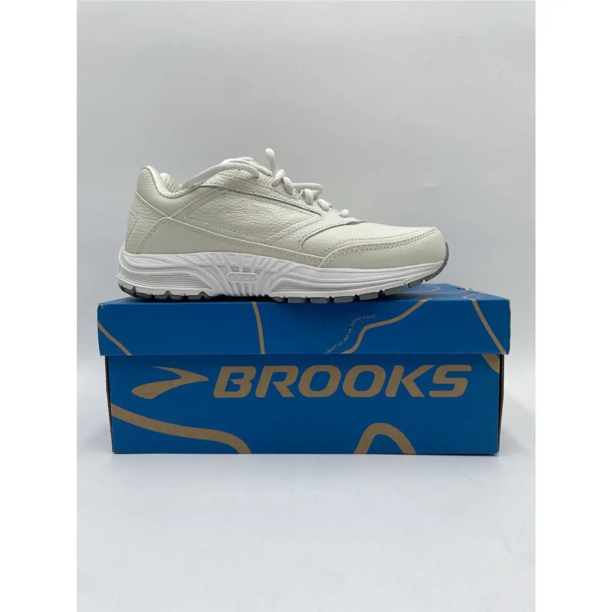 Brooks shoes - Brooks Dyad - Dyad - White 8