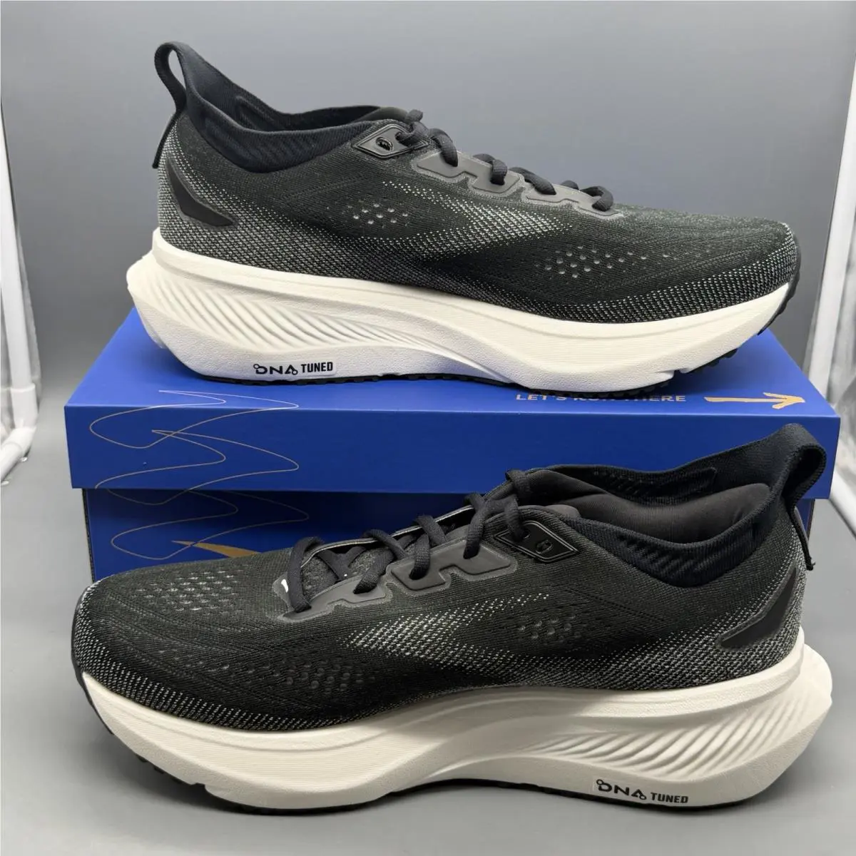 Brooks shoes - Brooks Glycerin 23 - Glycerin - 110476-2E-090 - Black/White/Grey 1