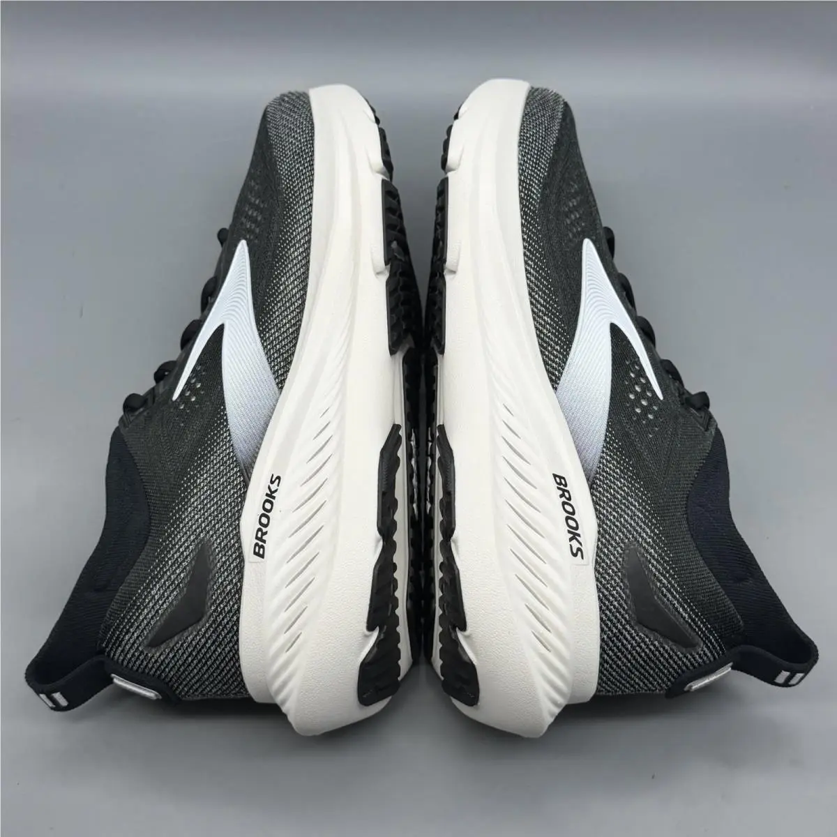 Brooks shoes - Glycerin 23 - Glycerin - 1104762E090 - Black 4