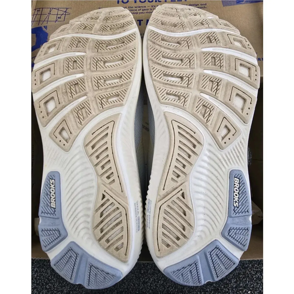 Brooks shoes - Ghost 17 - Ghost - Skyway/Moonlight/Orange 1