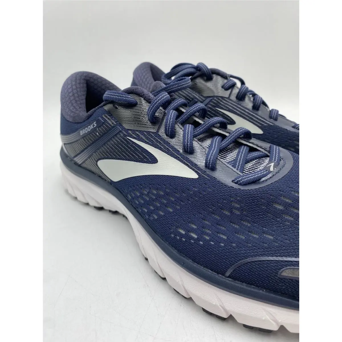 Brooks shoes - Brooks Adrenaline GTS 18 - Adrenaline GTS - Black 1
