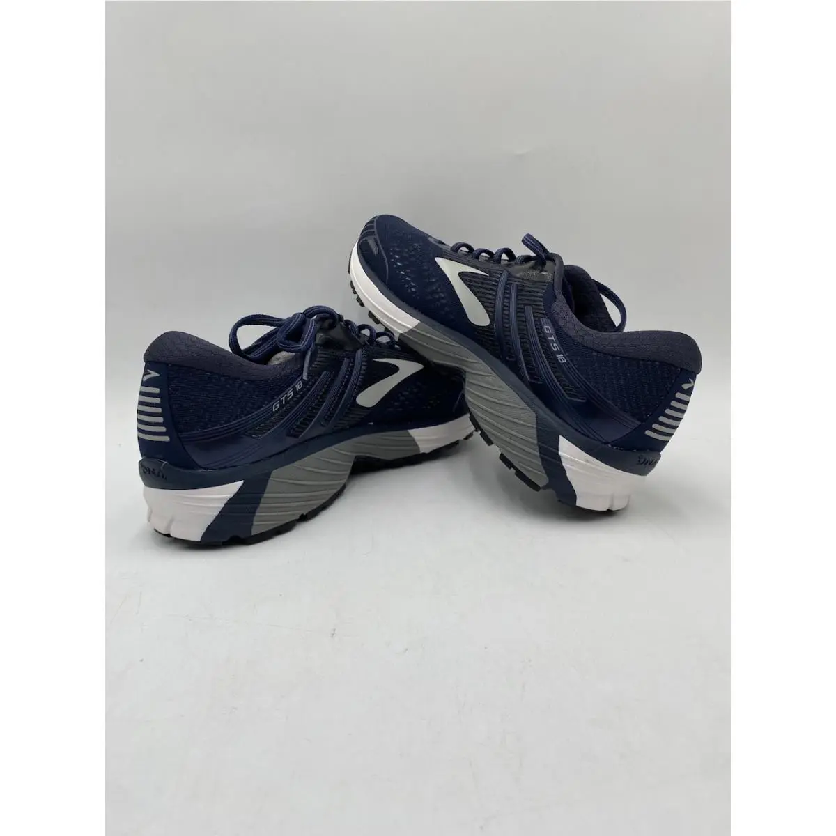 Brooks shoes - Brooks Adrenaline GTS 18 - Adrenaline GTS - Black 6