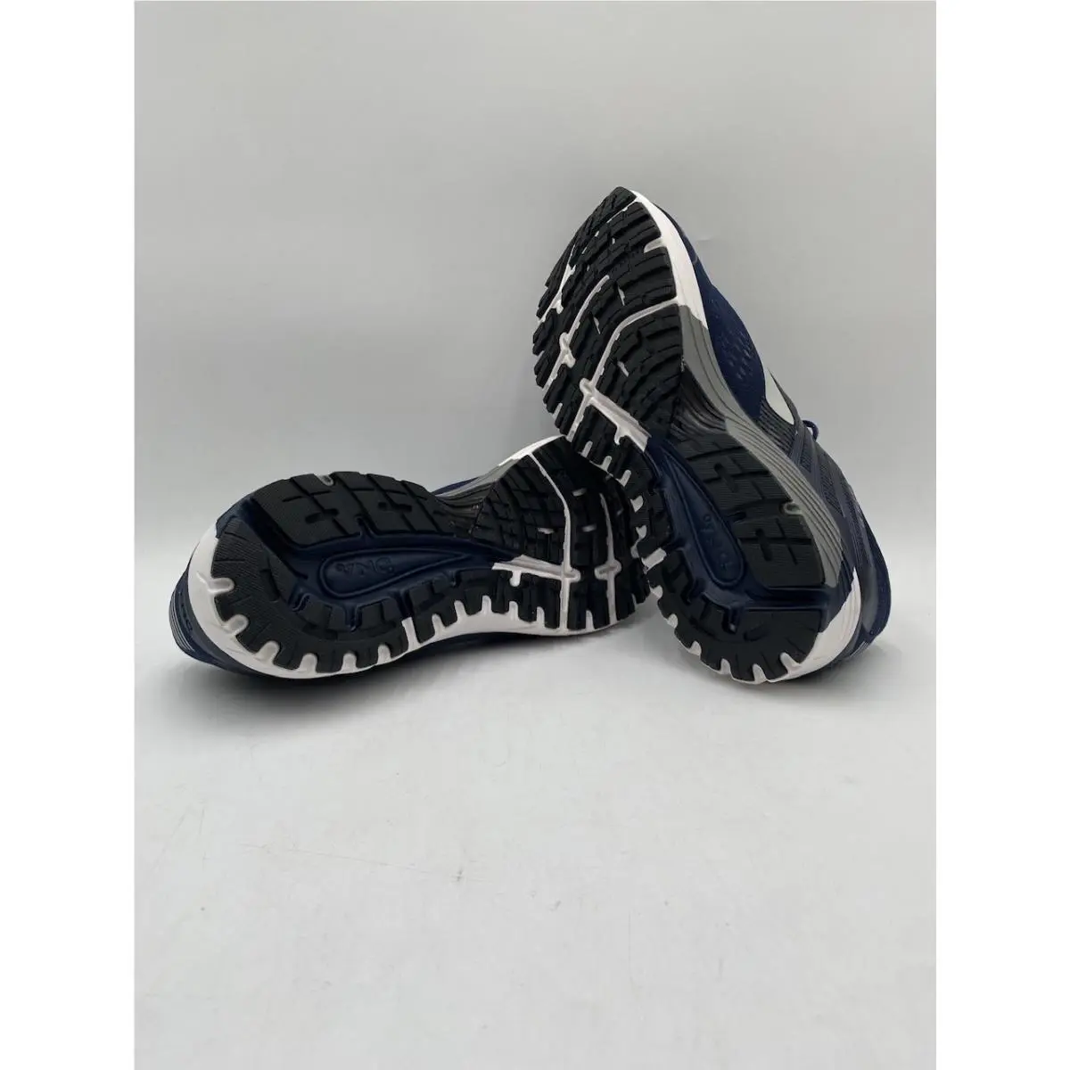 Brooks shoes - Brooks Adrenaline GTS 18 - Adrenaline GTS - Black 7