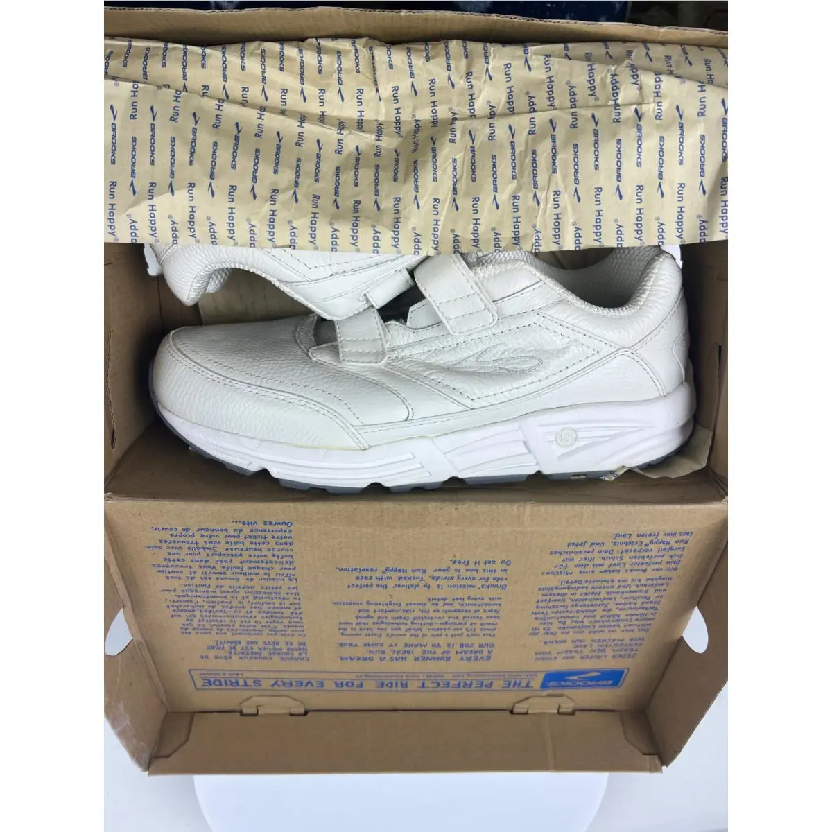 Brooks shoes - Brooks Addiction Walker V-Strap - Addiction Walker - White 19