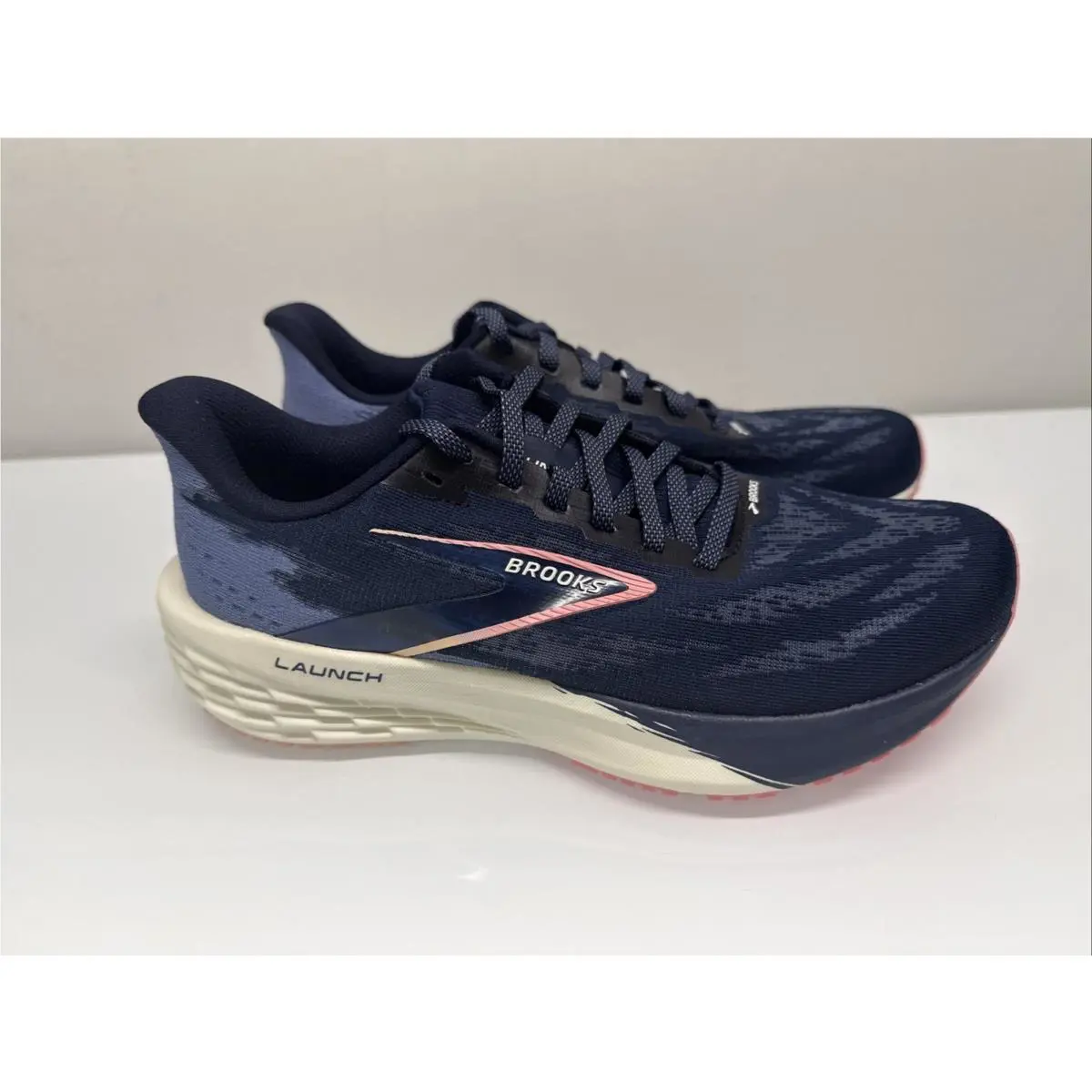 Brooks shoes - Brooks Launch 11 - Launch - Blue 0
