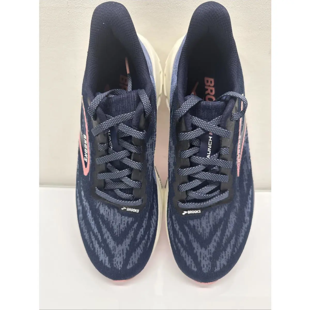 Brooks shoes - Brooks Launch 11 - Launch - Blue 2