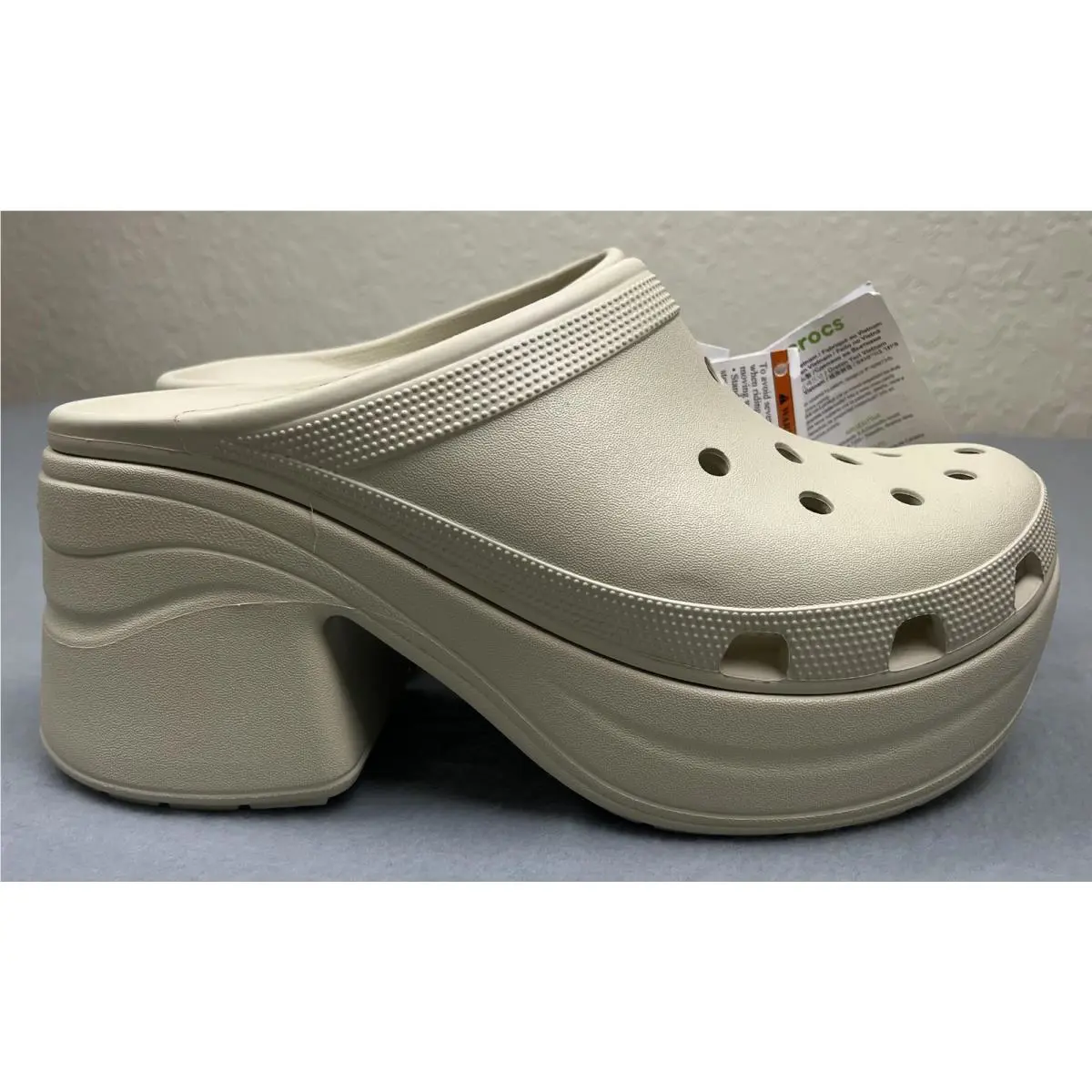 Crocs shoes - Beige 3