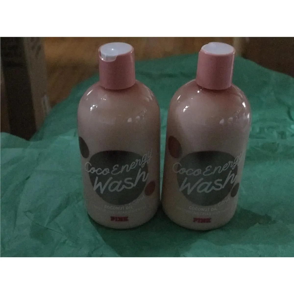 Victoria`s Secret 2 Pink Coco Energy Body Wash Coconut Each