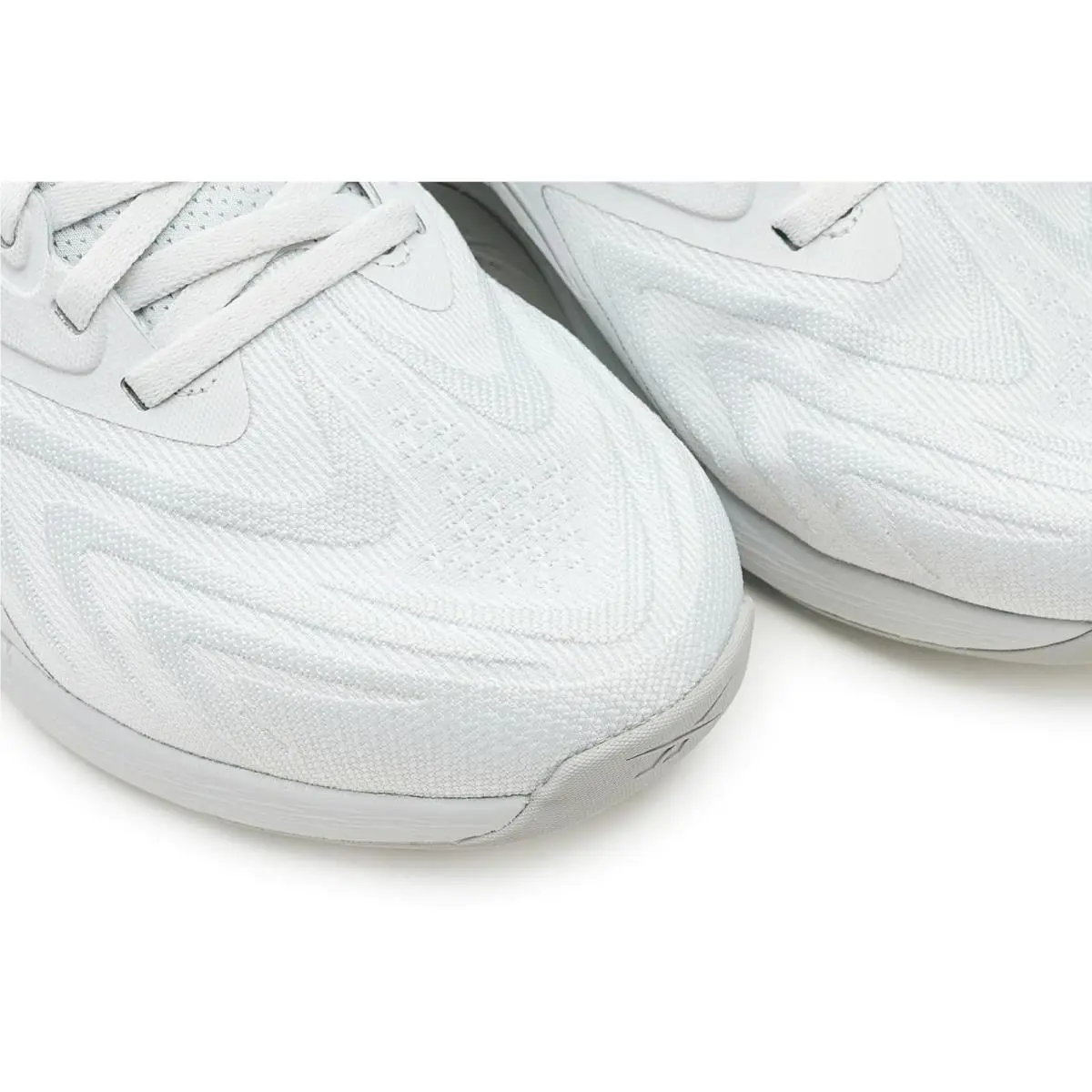Reebok shoes - Moon/Grey 1 4