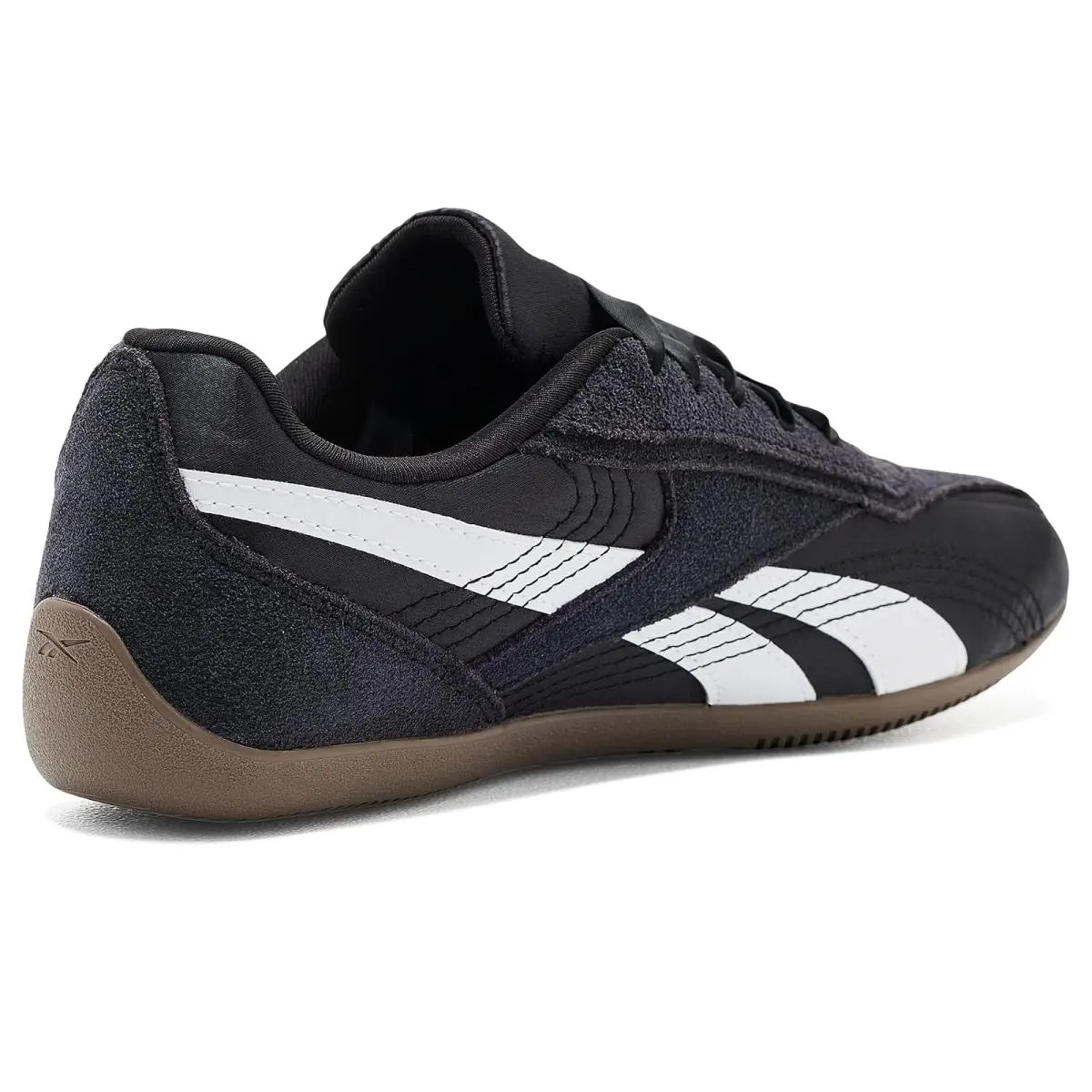 Reebok shoes - Black/White/Gum 8