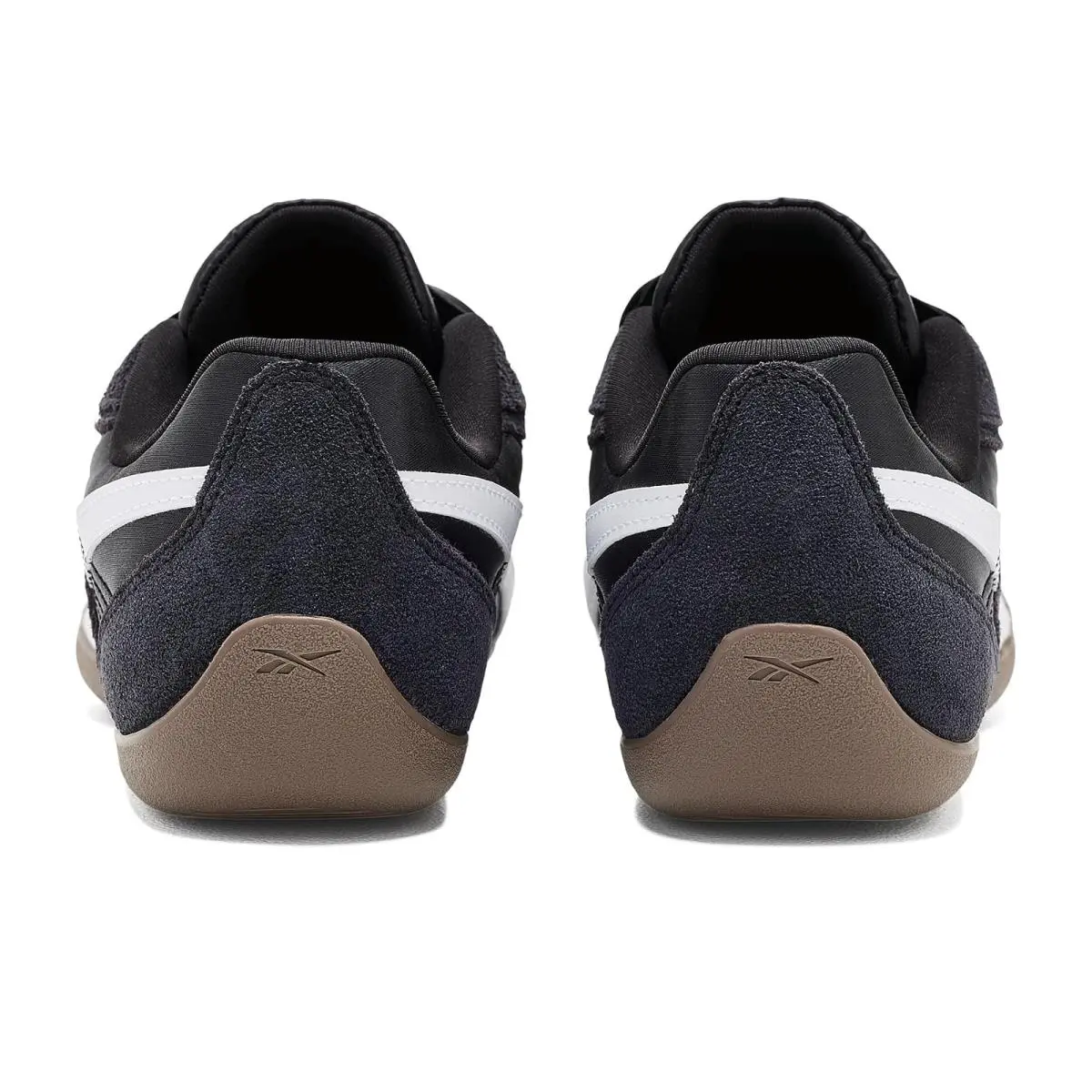 Reebok shoes - Black/White/Gum 12