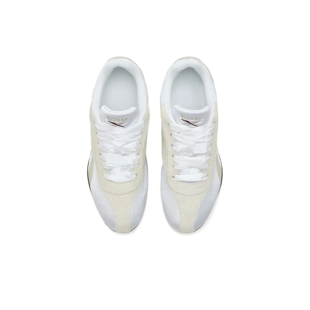 Reebok shoes - Black/White/Gum 14