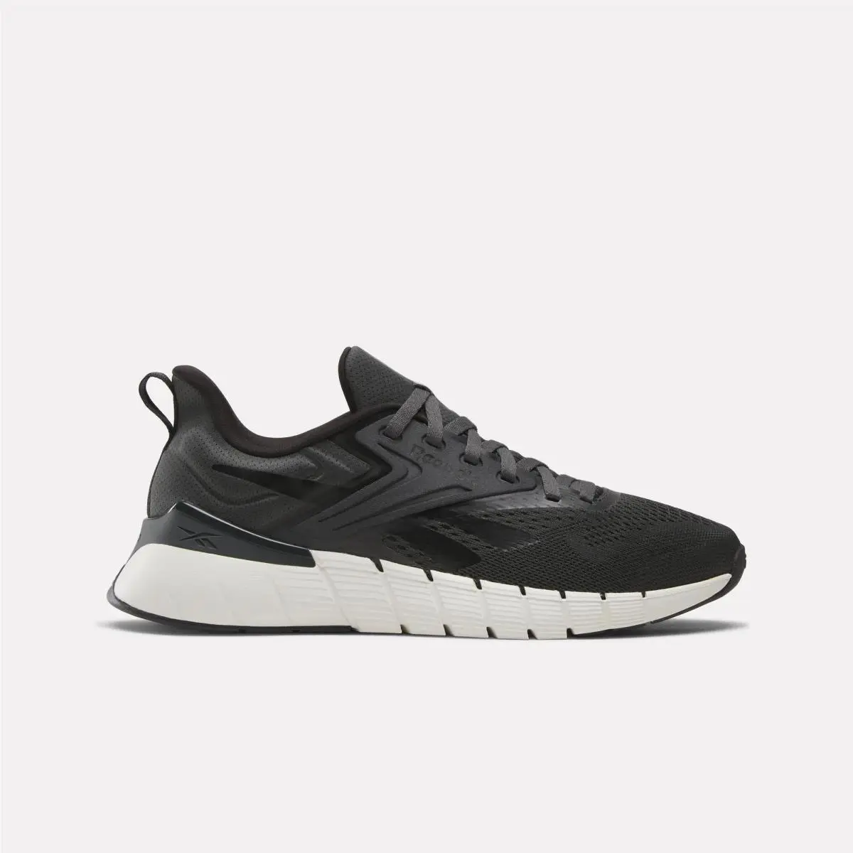 Reebok shoes - Black/Sport Red 4
